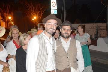 Peregrinación desde San Juan hacia Jinámar. ofrenda, reparto del potaje y festival folclórico (Foto TA y TF)